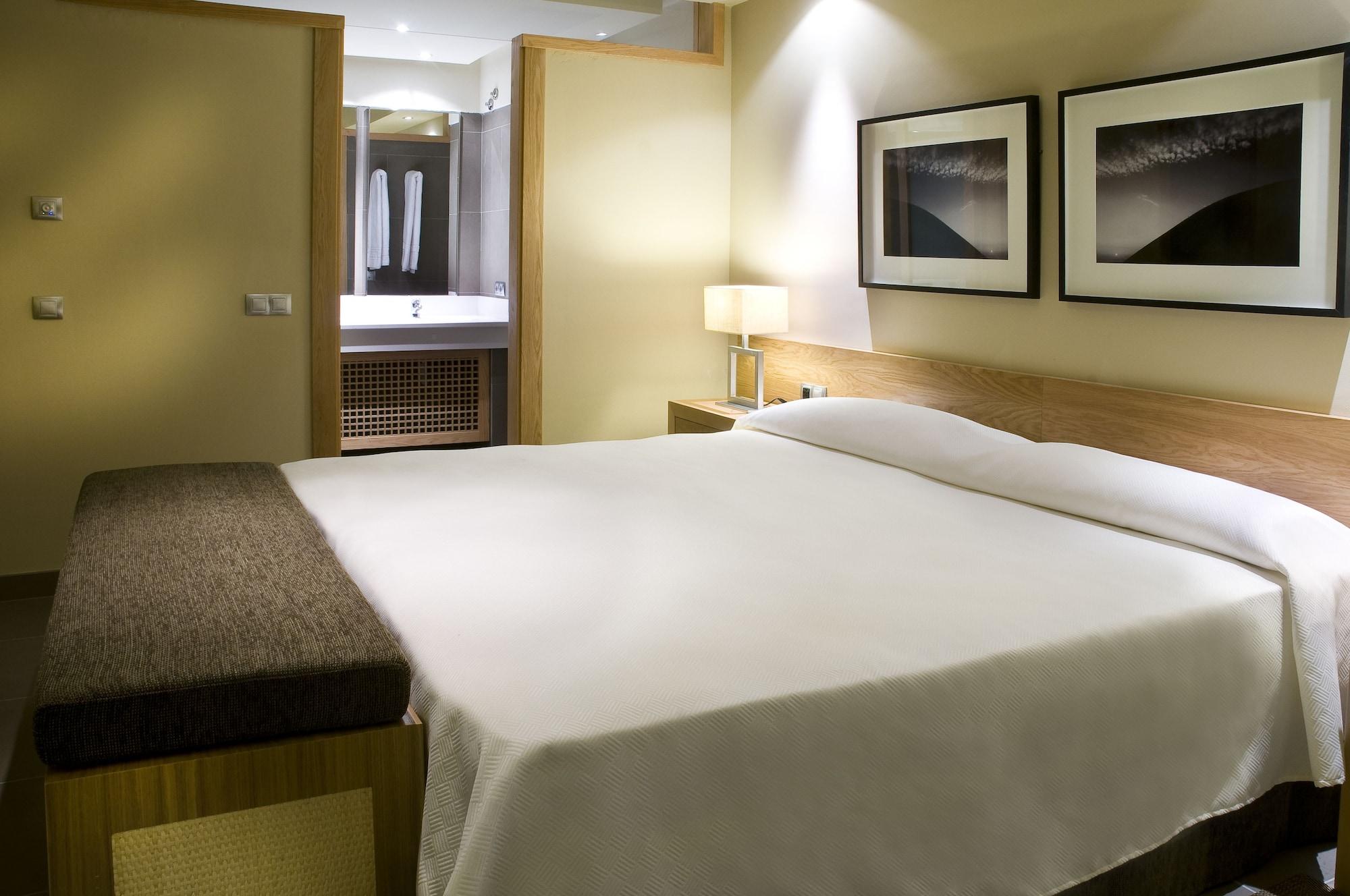 Hotel Playa Calera Вале Гран Рей Екстериор снимка