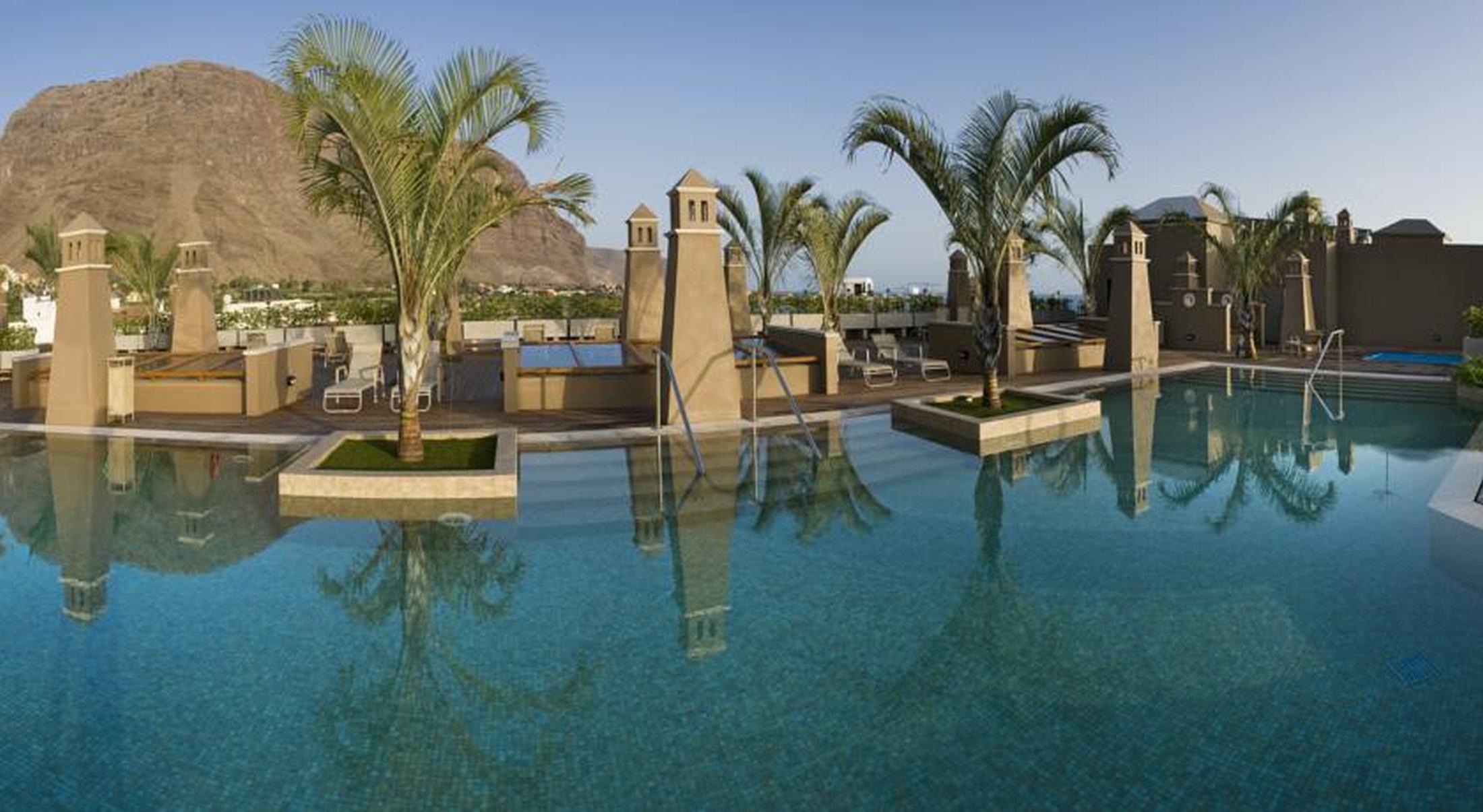 Hotel Playa Calera Вале Гран Рей Екстериор снимка