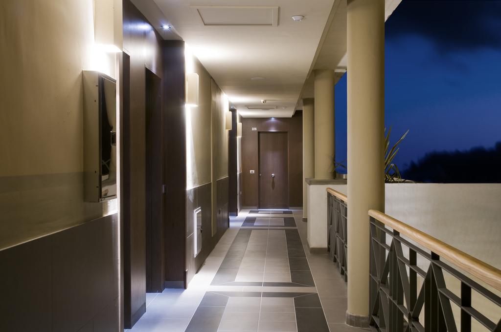Hotel Playa Calera Вале Гран Рей Екстериор снимка